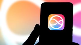 Siri impulsa colaboración con Gemini para la actualización de iOS. Siri impulsa colaboración con Gemini para la actualización de iOS.