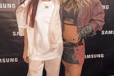 Emilia Mernes y Julieta Poggio con un accesorio que será tendencia Foto: @poggiojulieta