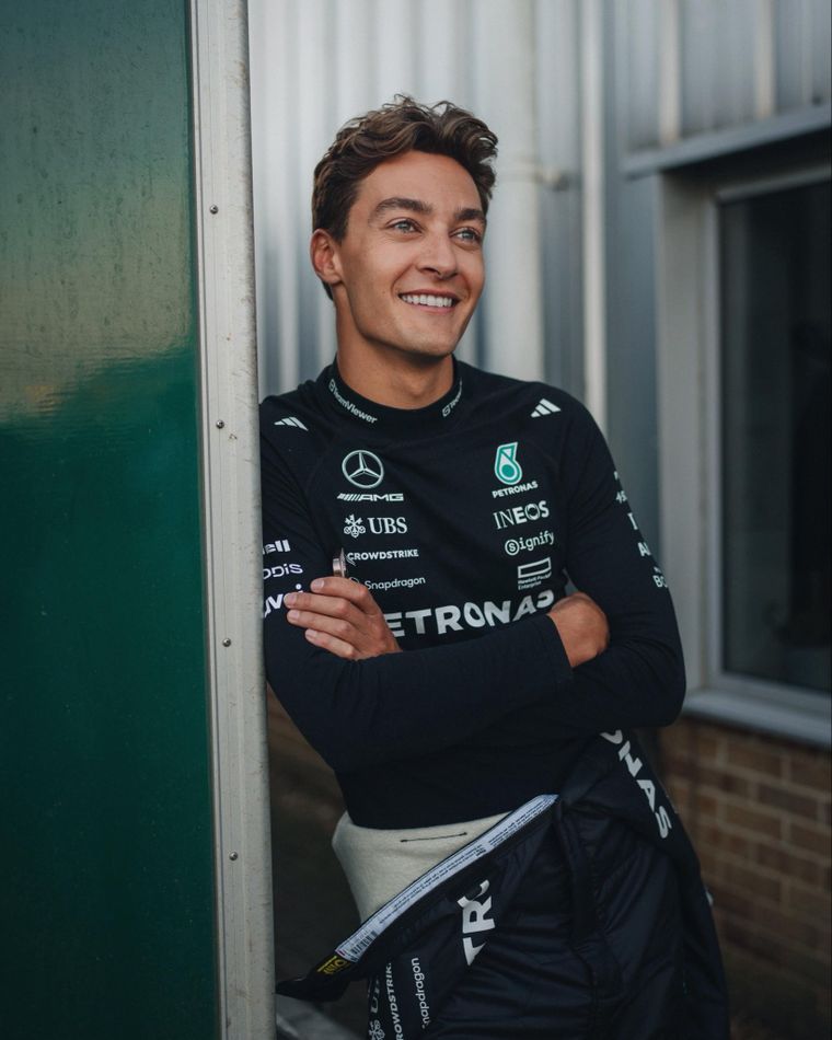 Ferrari tiene en la mira a George Russell. Ferrari tiene en la mira a George Russell.
