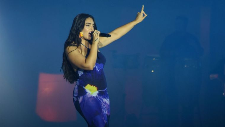 Ángela Leiva se presentó el domingo 15 de marzo en el Teatro Griego Frank Romero Day.