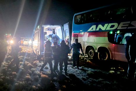 El colectivo realizaba el trayecto desde Comodoro Rivadavia (Chubut) hacia Río Gallegos, con destino a Jujuy. El colectivo realizaba el trayecto desde Comodoro Rivadavia (Chubut) hacia Río Gallegos, con destino a Jujuy.