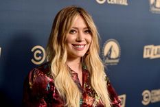Foto: https://es.rollingstone.com/hilary-duff-desea-regresar-al-estudio-de-grabacion/