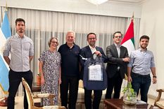 A las 18 horas -11 de la mañana en Argentina- finalizaron las elecciones en la embajada argentina en Abu Dhabi. A las 18 horas -11 de la mañana en Argentina- finalizaron las elecciones en la embajada argentina en Abu Dhabi.