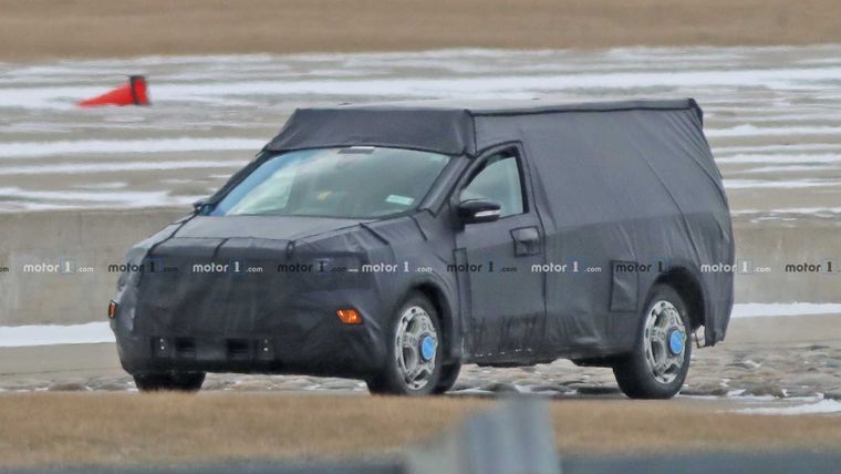 Ford Maverick camuflada, foto de Motor1.