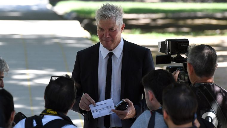 Fernando Burlando llegó a Mendoza y juró ante el Colegio de Abogados. Foto: ALF PONCE MERCADO / MDZ