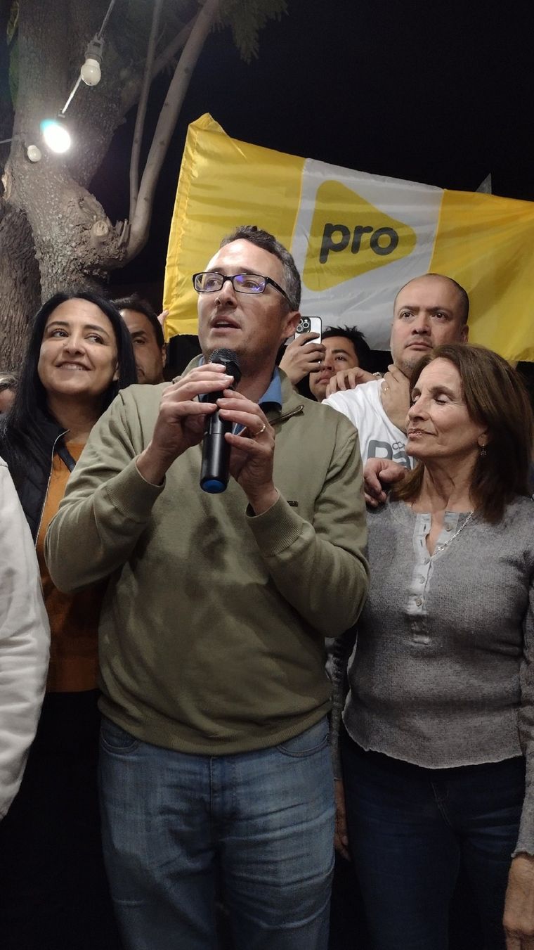 Pablo Cornet es el nuevo intendente de Villa Allende Foto: Twitter @EricChavez91