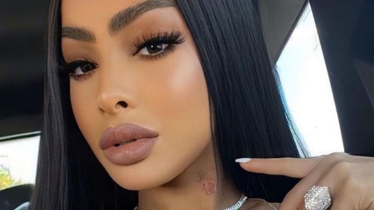 Yailin la más viral rompió en llanto en pleno concierto de Ana Gabriel. Foto: Instagram