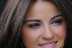 Corren rumoreas que Maite Perroni se habría casado embarazada.