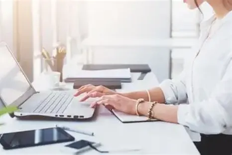 La flexibilidad no es una concesión ni una moda pasajera. Es una declaración cultural sobre cómo entendemos el trabajo.