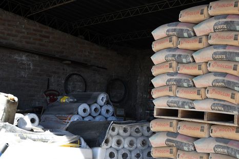 Los materiales para la construcción en Mendoza volvieron a tener una suba de precios. Los materiales para la construcción en Mendoza volvieron a tener una suba de precios.