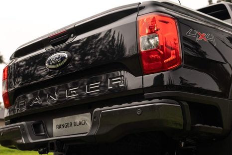Ford Ranger Black