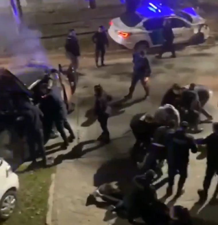 Cuatro individuos fueron capturados luego de una persecución de alta velocidad Foto: Captura video