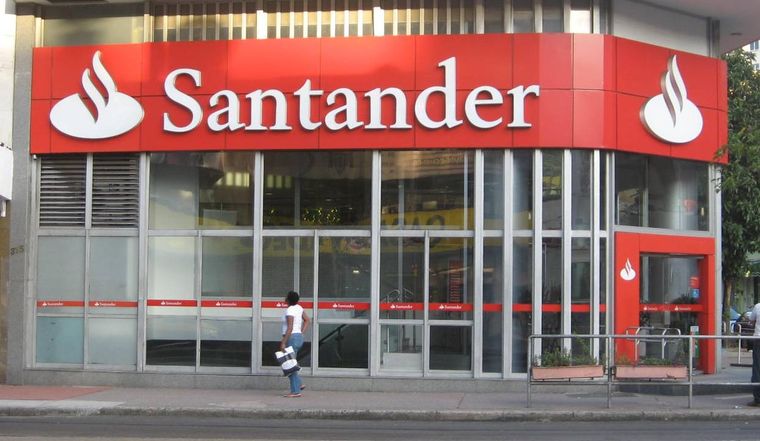 El Banco Santander recibió un importante reconocimiento Foto: MDZ