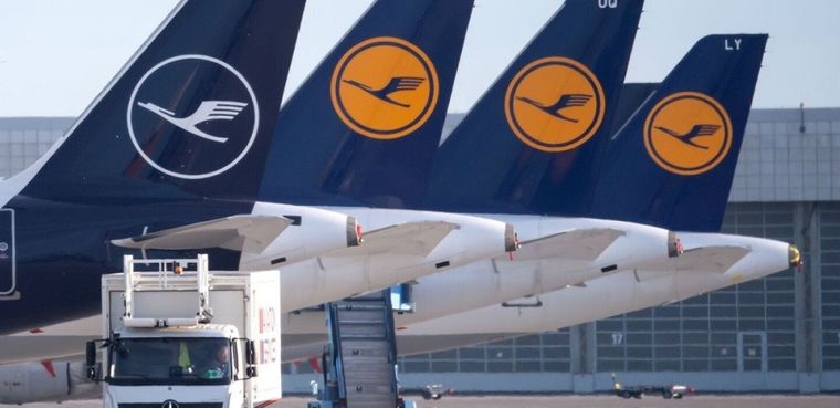 La flota de Lufthansa en el Aeropuerto de Ezeiza. Foto: EFE