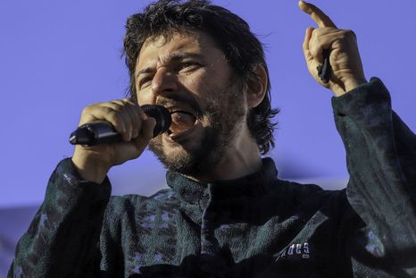 Juan Grabois apuntó contra Mayra Mendoza. Juan Grabois apuntó contra Mayra Mendoza.