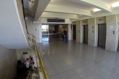 El Gobierno de Mendoza confirmó los despidos de cinco agentes estatales.