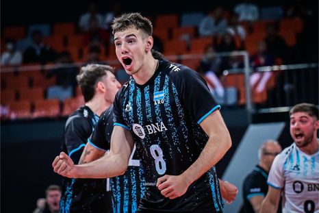 Agustín Loser, figura y capitán de la Selección argentina de vóley Agustín Loser, figura y capitán de la Selección argentina de vóley