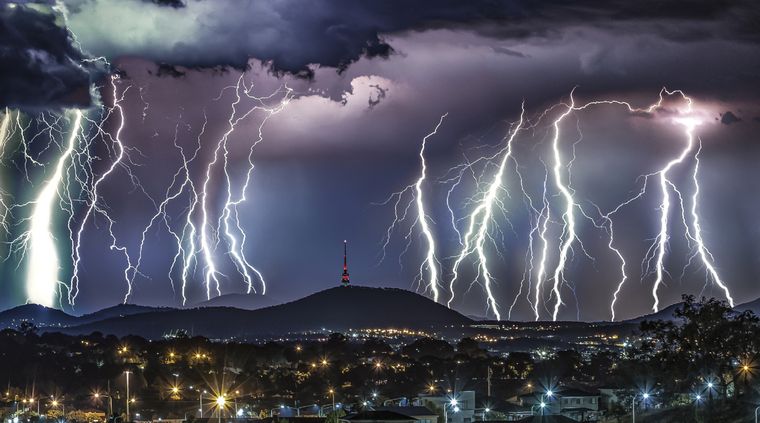 Foto: Ari Rex  - Black Mountain  - Nature Photographer Of the Year
