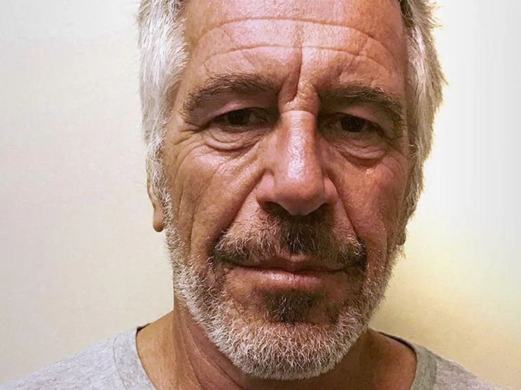 Jeffrey Epstein murió en 2019, cuando cumplía una condena por delitos de índole sexual Foto: BBC