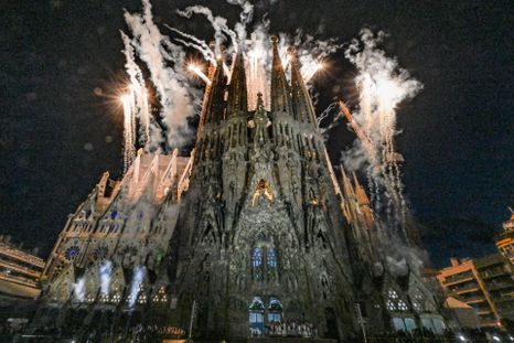 El miércoles, el papa León XIV bendijo la Torre de Jesús de la Sagrada Familia de Barcelona. El miércoles, el papa León XIV bendijo la Torre de Jesús de la Sagrada Familia de Barcelona.