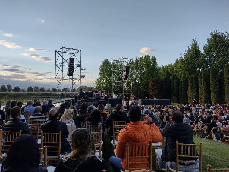 Atardecer con tango en el Valle de Uco. Foto: Gobierno de Mendoza