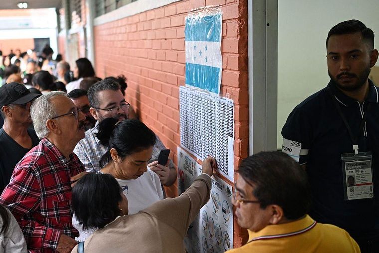 https://www.bbc.com/mundo/articles/cly067yy9emo
