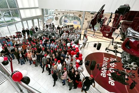 Toyota Argentina celebra los 10 años de su Centro de Visitas en Zárate