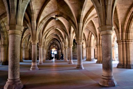 Universidad de Glasgow, Escocia. Se fundó en 1451 cuenta con más de 26 mil alumnos y 5800 profesores.. Foto: digitaloceanspaces.com