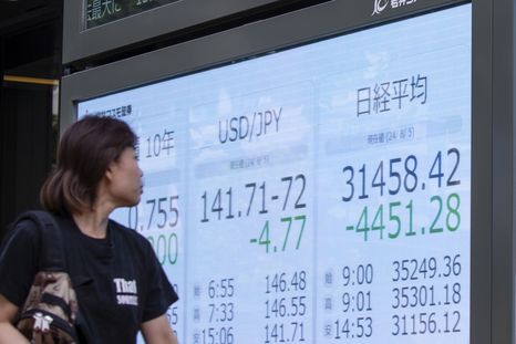 Este lunes el Nikkei se desplomó un 12,40%. Foto: NA