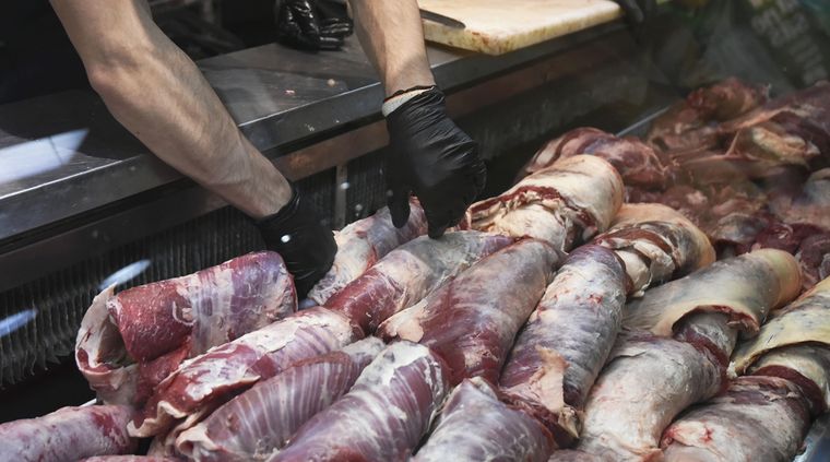Los jubilados pueden acceder a descuentos en supermercados pagando con la tarjeta de débito donde cobran sus haberes. &nbsp;