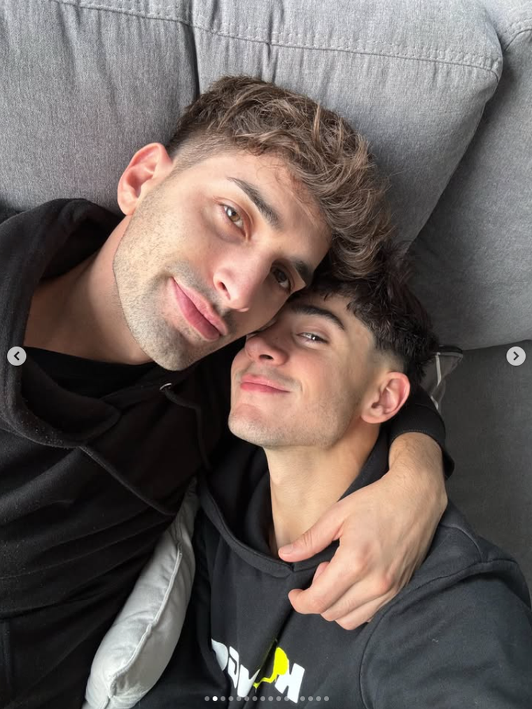 Kevin blanqueó su relación. Kevin blanqueó su relación.