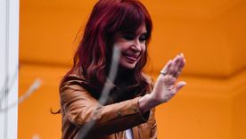 La expresidenta Cristina Fernández de Kirchner volvió a cuestionar la política económica del Gobierno de Javier Milei. La expresidenta Cristina Fernández de Kirchner volvió a cuestionar la política económica del Gobierno de Javier Milei.