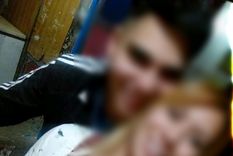 Los presuntos agresores La pareja habría perseguido a la víctima tres cuadras hasta clavarle dos cuchillazos.