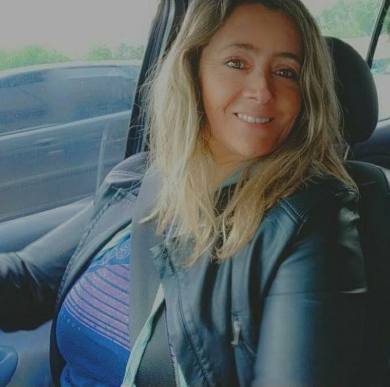 Daniella Catelli, la maestra que grabó un video de humor mientras sigue recuperándose de un cáncer de mama