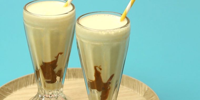 Licuado de banana Split Foto: Cookpad