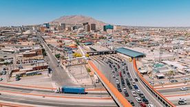 El Paso es vecina de Ciudad Juárez, en la frontera de EE.UU. y México.