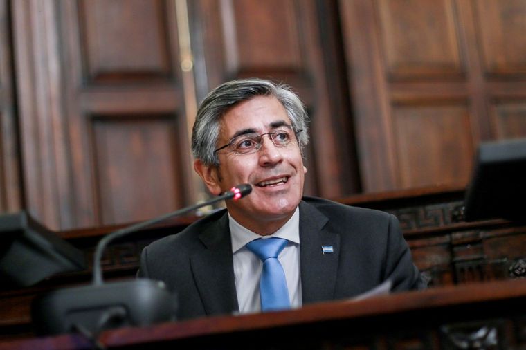 Marcelo Romano, senador de Protectora, en la sesión de ayer.