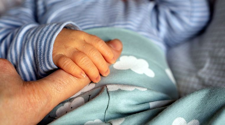 Cada maternidad es un mundo con momentos buenos y malos, risas y llanto, la maternidad color de rosas no existe como tal.
