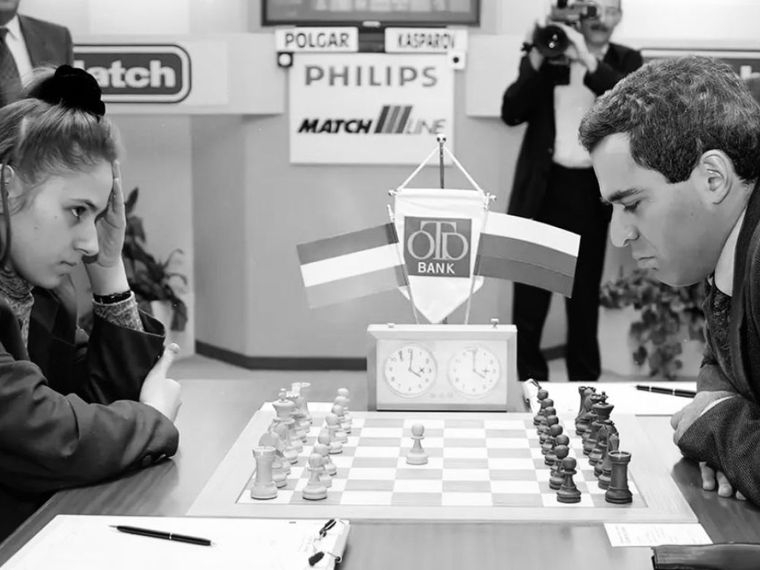 La mujer que cambió el ajedrez. Fuente: Netflix.