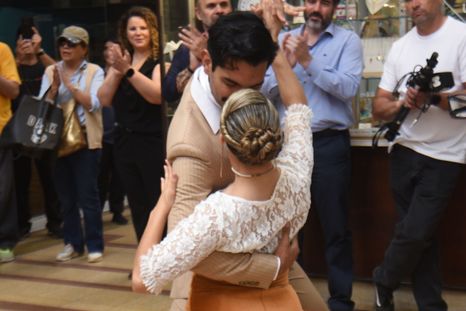 Tango en la celebración del 99° aniversario del Pasaje San Martín. Tango en la celebración del 99° aniversario del Pasaje San Martín.