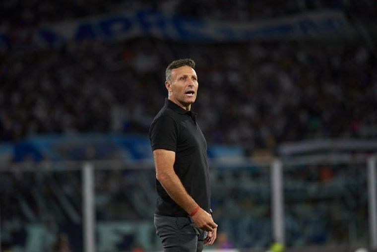 El DT se refirió a la desatención defensiva que le costó una derrota. Foto: Talleres de Córdoba