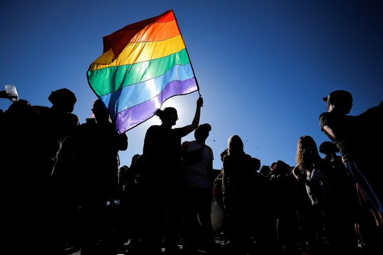 Miles de personas se manifiestan en Buenos Aires. Foto: EFE