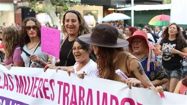 La caída en la cobertura de los medios tradicionales no significa que el tema haya perdido relevancia. La caída en la cobertura de los medios tradicionales no significa que el tema haya perdido relevancia.