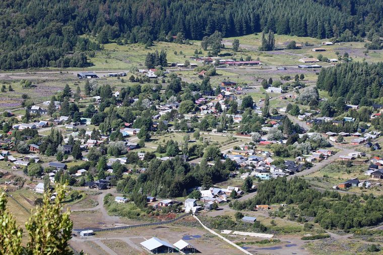 Malalcahuello es un pueblo chileno rodeado de bosques nativos y volcanes en plena región de La Araucanía.
