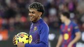 Con apenas 18 años, Lamine Yamal empezó a hacer historia con la camiseta del Barcelona. Con apenas 18 años, Lamine Yamal empezó a hacer historia con la camiseta del Barcelona.