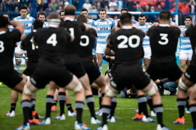 El último duelo ante los All Blacks fue en julio del año pasado. Foto: Prensa UAR