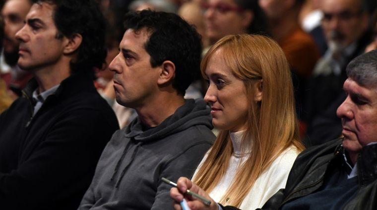 Eduardo Wado de Pedro y Anabel Fernández Sagasti Foto: ALF PONCE MERCADO / MDZ