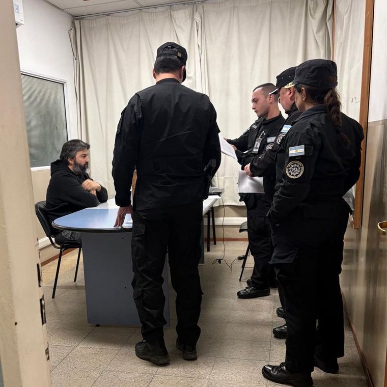 La foto que compartió Patricia Bullrich de Ariel García Furfaro detenido