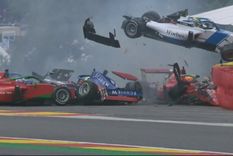 Una tremenda imagen del accidente. Una tremenda imagen del accidente.