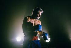Luciano Castro llegará a Mendoza para presentar Caer (y levantarse). Foto: Gentileza Prensa. Luciano Castro llegará a Mendoza para presentar Caer (y levantarse). Foto: Gentileza Prensa.